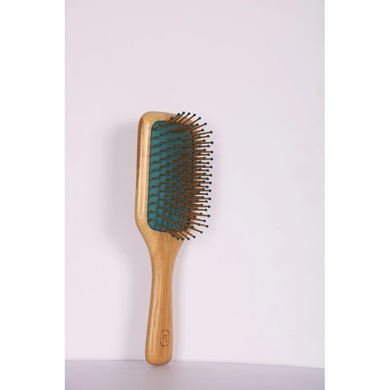 Factory Price Low MOQ Natural Bamboo Wood Custom Logo Detangling Paddle Scalp Hair Brush For Barber Hair Cutting Set