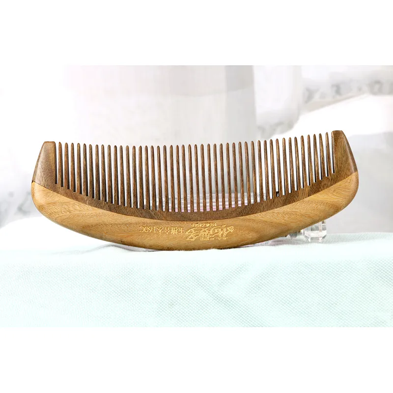 2022 New Style Wholesale Wood Color Comfortable Wood Handle semicircle Styling Hairbrush For Barber Hair Cutting