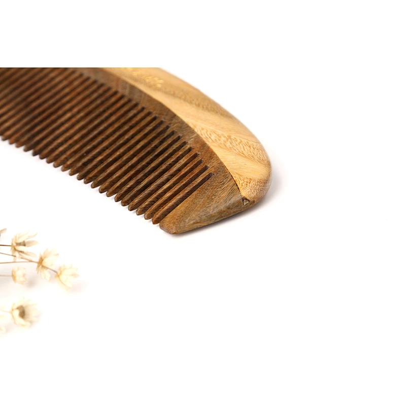 2022 New Style Wholesale Wood Color Comfortable Wood Handle semicircle Styling Hairbrush For Barber Hair Cutting
