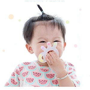 Creative silicone teether Baby Teething Ring silicone  Chewie Teether Sensory  ring teether  Gift Toy