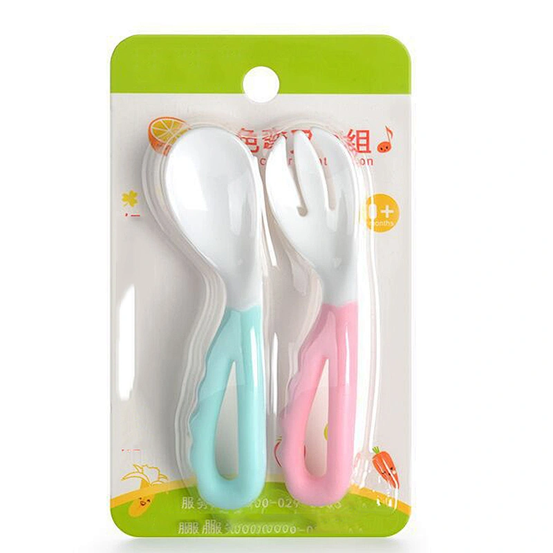 New design bpa free  Curved Handle Plastic PP baby spoon  twist  bendable  spoon