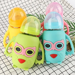 wholesale latest design baby glass feeding  bottles silicone custom