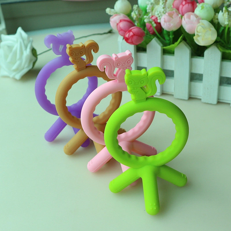 Creative cute squirrel  Shape Food Grade  Silicone  squirrel Pendant  Teether Baby  toys  Chew teether Customized