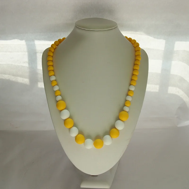 Latest design soft Eco-Friendly silicone chew necklace teether Beads