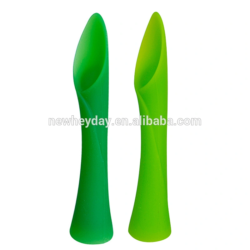 BPA free  silicone baby training spoon  silicone baby teether spoon custom
