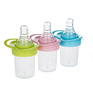 Compact environmental protection anti-flatulence silicone baby bottle
