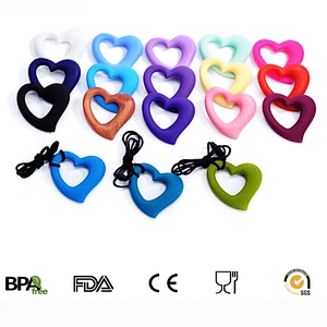 BPA Free Silicone  hart-shaped  Teething Nursing Breastfeeding Chewable Necklace Baby baby feet pendant necklace