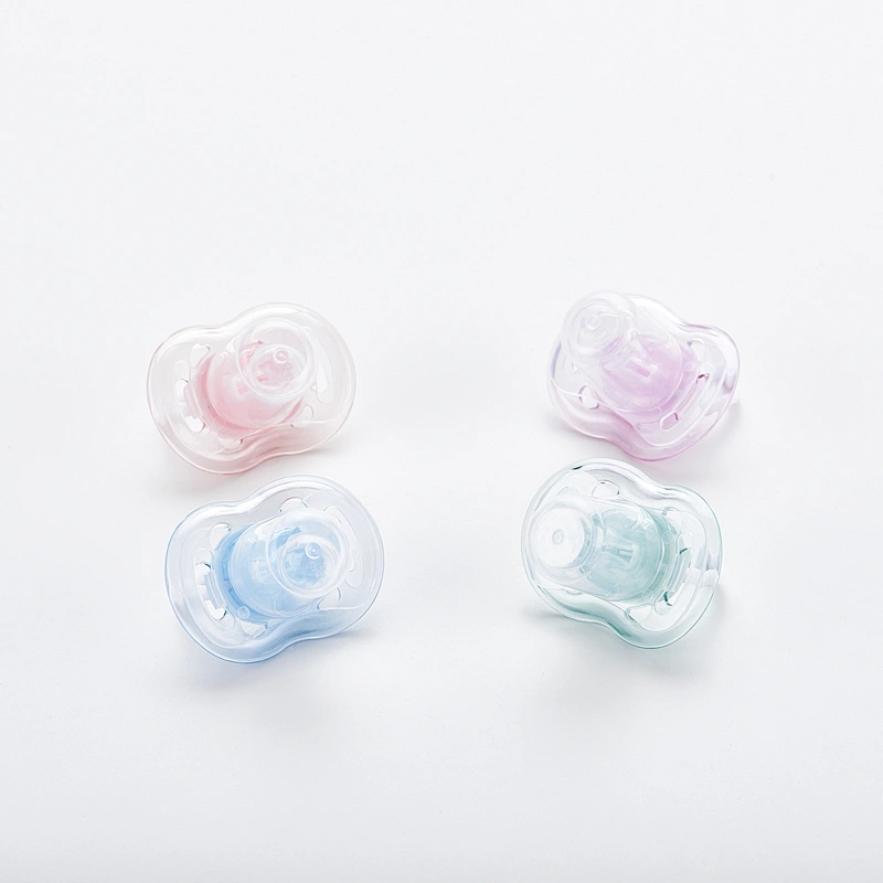Wholesale customized Food Grade Silicone pacifer clip silicone baby feeding pacifier