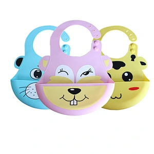 fashionable baby bibs  silicone  Adjustable  Animal  cartoon printed baby bib with Food Catcher Easily Wipes Clean