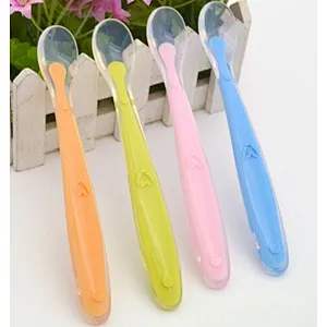Amazon hot sale soft FDA silicone baby spoon, baby spoon feeder