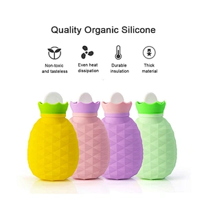 2020 OEM/ODM waterproof explosion-proof Pineapple hot water bottle rubber for baby and mother for keeping warm