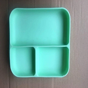 2020 New Infant anti-fall integrated foldable practical silicone type grid complementary food plate for baby for feeding