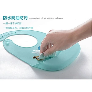 2020 New design custom printed disposable eco-friendly waterproof silicone rubber baby's bibs for feeding