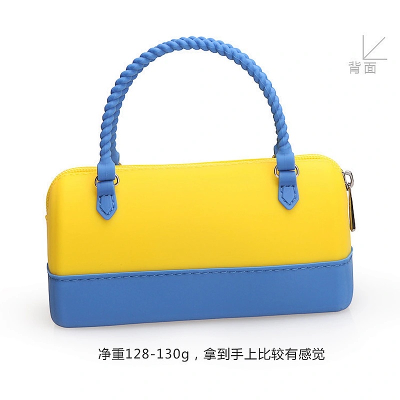 2020 Amazon top sellers multifunctional waterproof  durable cartoon silicone children's  snack storage bag for traveling