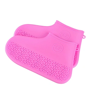 Integrated  non-slip waterproof  folding comfortable silicone shoe cover for mothers or pregnant women for walking in the rain