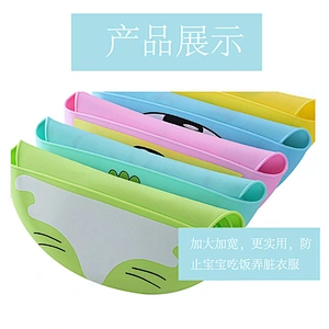 2020 New design custom printed disposable eco-friendly waterproof silicone rubber baby's bibs for feeding