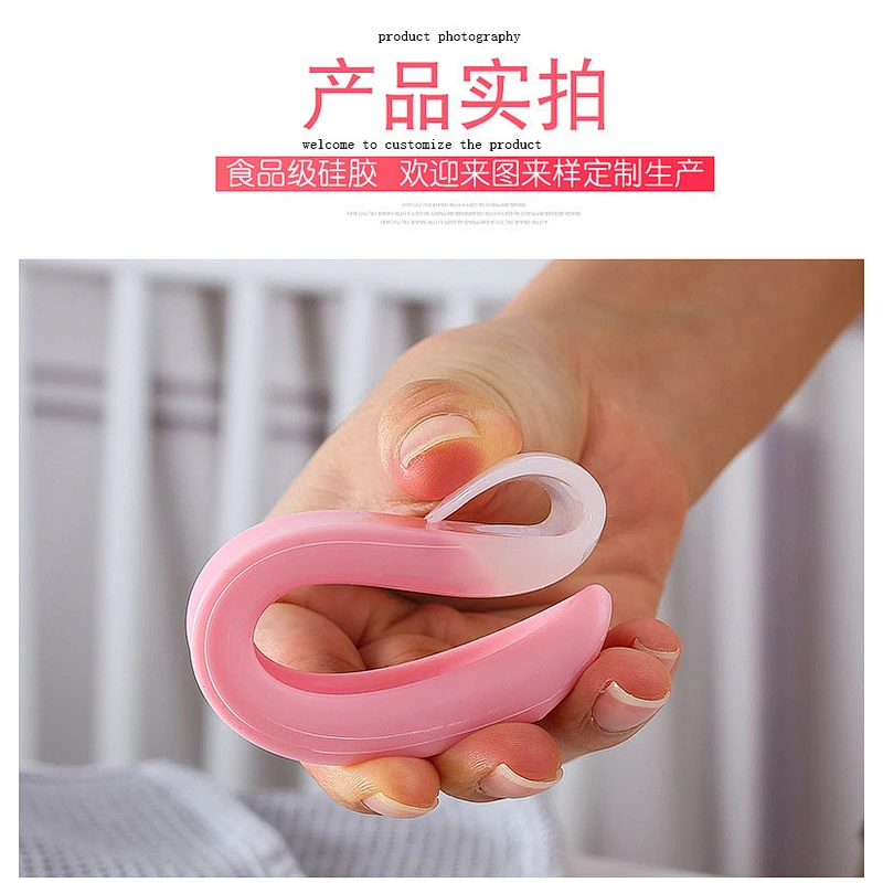 BPA FREE Funny cute safe soft easy to clean food-grade silicone  spoon for Baby for feeding