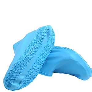 Integrated  non-slip waterproof  folding comfortable silicone shoe cover for mothers or pregnant women for walking in the rain