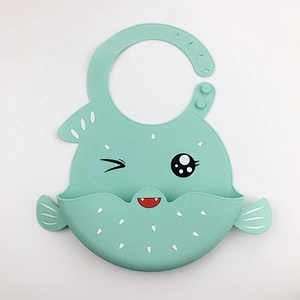 Custom new Design waterproof cute baby bibs with embroidery