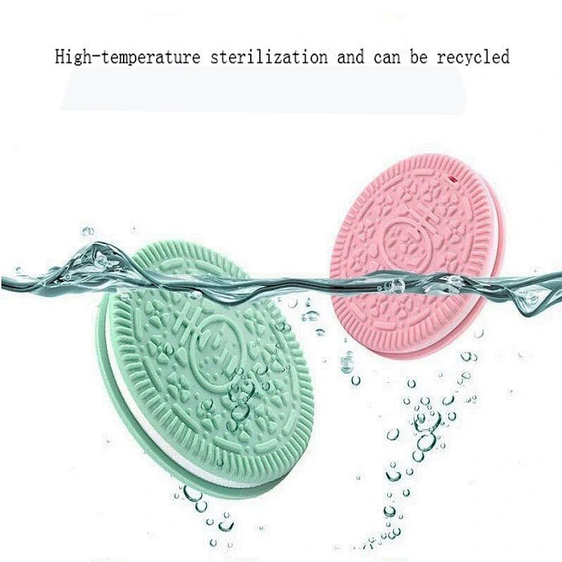 Food-grade silicone biscuit shaped teether for baby for feediing