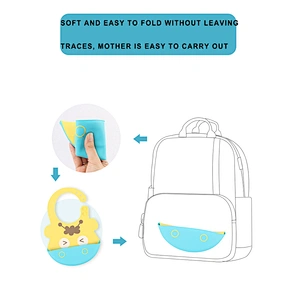 2020 OEM/ODM waterproof foldable easy to clean and carry baby bib food grade silicone for feeding