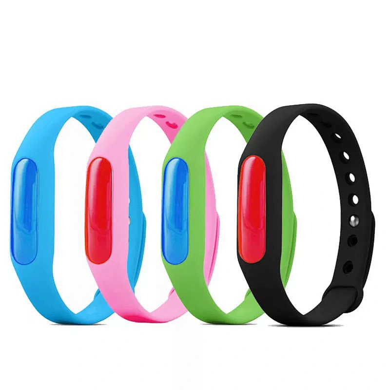 Capsule-shaped silicone mosquito repellent bracelet for children and pregnant women for outdoor activity