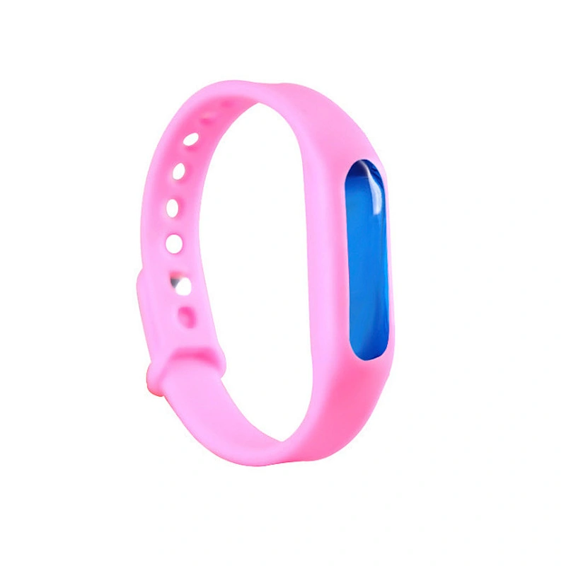 Capsule-shaped silicone mosquito repellent bracelet for children and pregnant women for outdoor activity