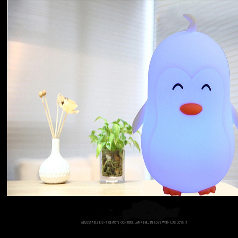 2020 Factory wholesale price cute colorful penguin silicone night light charging pat light for baby for sleeping
