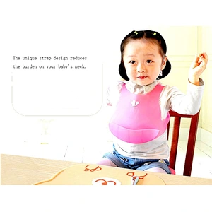 2020 BPA free waterproof foldable easy to clean durable baby silicone bib for the boys and girls for feeding