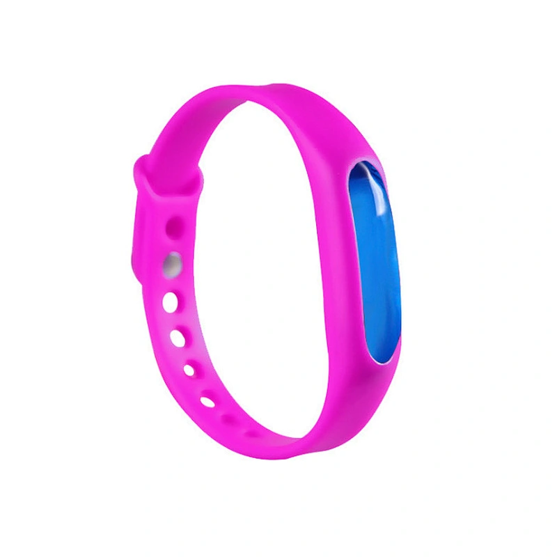 Capsule-shaped silicone mosquito repellent bracelet for children and pregnant women for outdoor activity