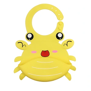 Custom new Design waterproof cute baby bibs with embroidery