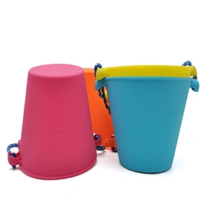 2020 Amazon top seller children's folding multi-purpose beach water bath portable silicone soft bucket for playing