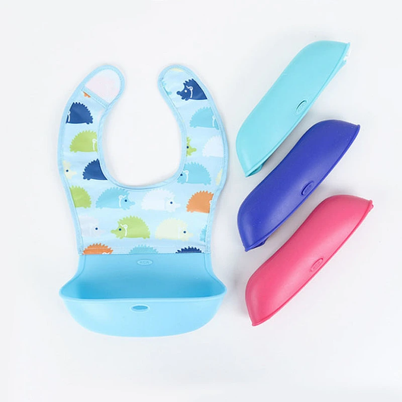 Embroidered Custom Printing Food Drade Silicone Baby Bandana Drool Bibs Hook Dnd Loop Fastener For Children