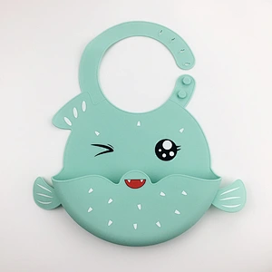 New Design Silicon Waterproof Baby Bibs for Girls and Boys with Catcher