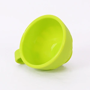 Custom Food grade Silicone Cup Lid Fruit/Footprint  travel coffee  Drinking  cup for kids