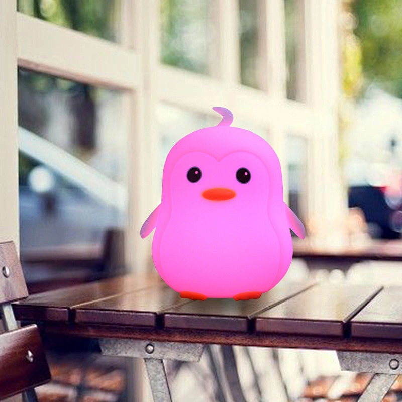 2020 Factory wholesale price cute colorful penguin silicone night light charging pat light for baby for sleeping
