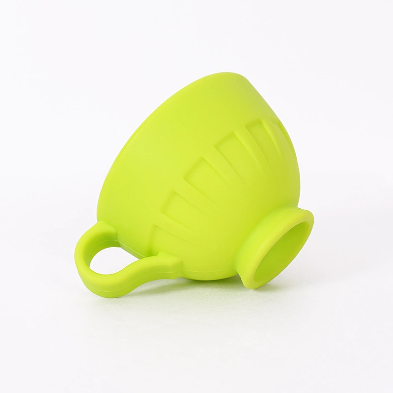 Custom Food grade Silicone Cup Lid Fruit/Footprint  travel coffee  Drinking  cup for kids