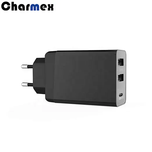 New PD30W Travel Charger Fast Charge Mobile Tablet PC 3 Port Foldable Foot Portable QC Charger