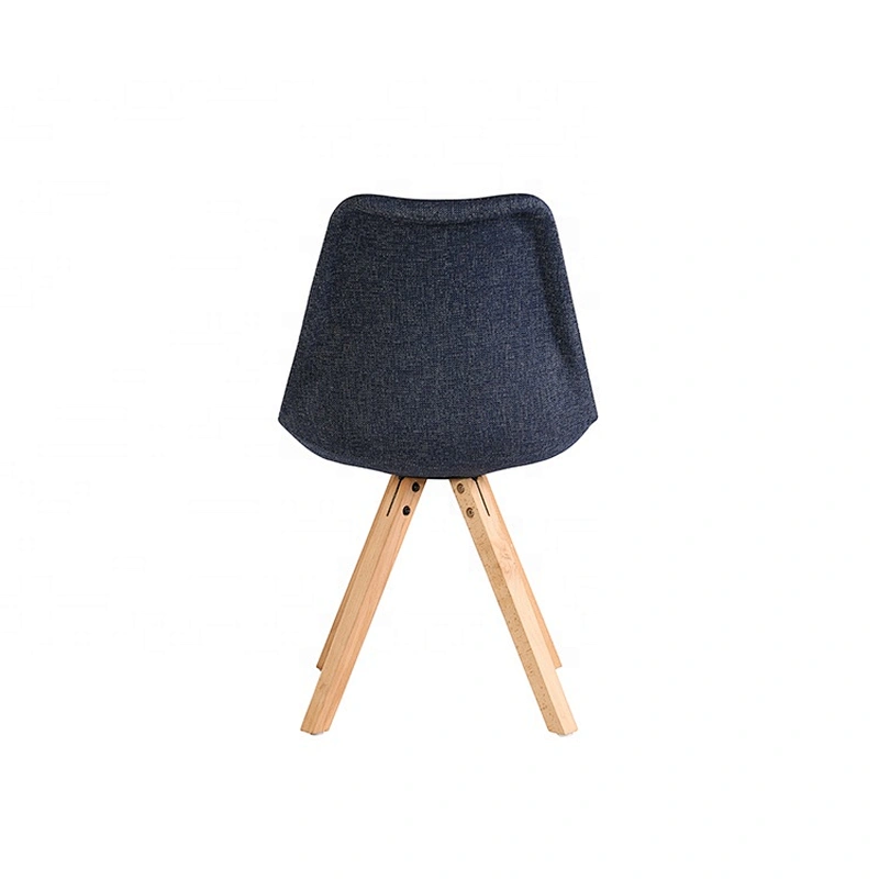 4.5kg Comfortable Dining Wooden Leg Modern Plastic Chair