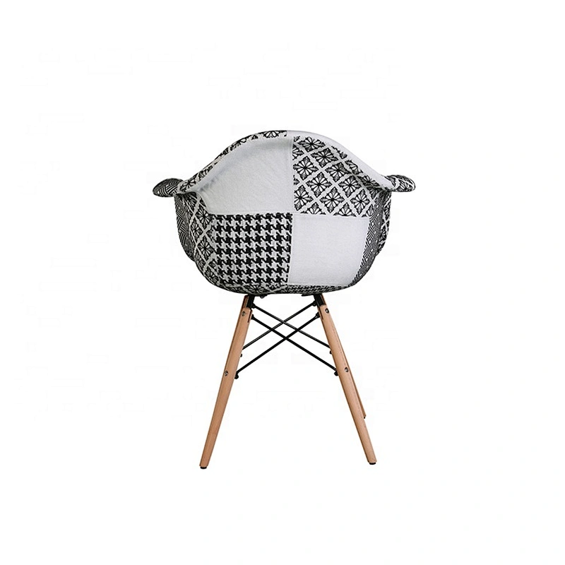 Hot sale wooden leg modern italian style plastic chair