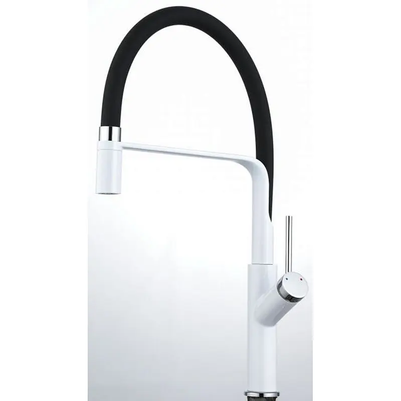 Brass kitchen mixer （W+C)
wanhai cartridge‚   zinc handle‚
360° black rotating silicone tube+brass nozzle
3/8*40CM S/S hose