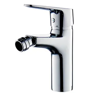 Rubinetto per WC in ottone di alta qualità