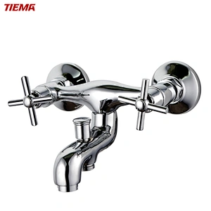 Modern Chrome Bathtub Faucet Spout