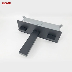 Chậu rửa treo tường có vòi nước nóng lạnh