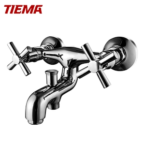 Modern Chrome Bathtub Faucet Spout