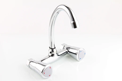 flexible kitchen faucet