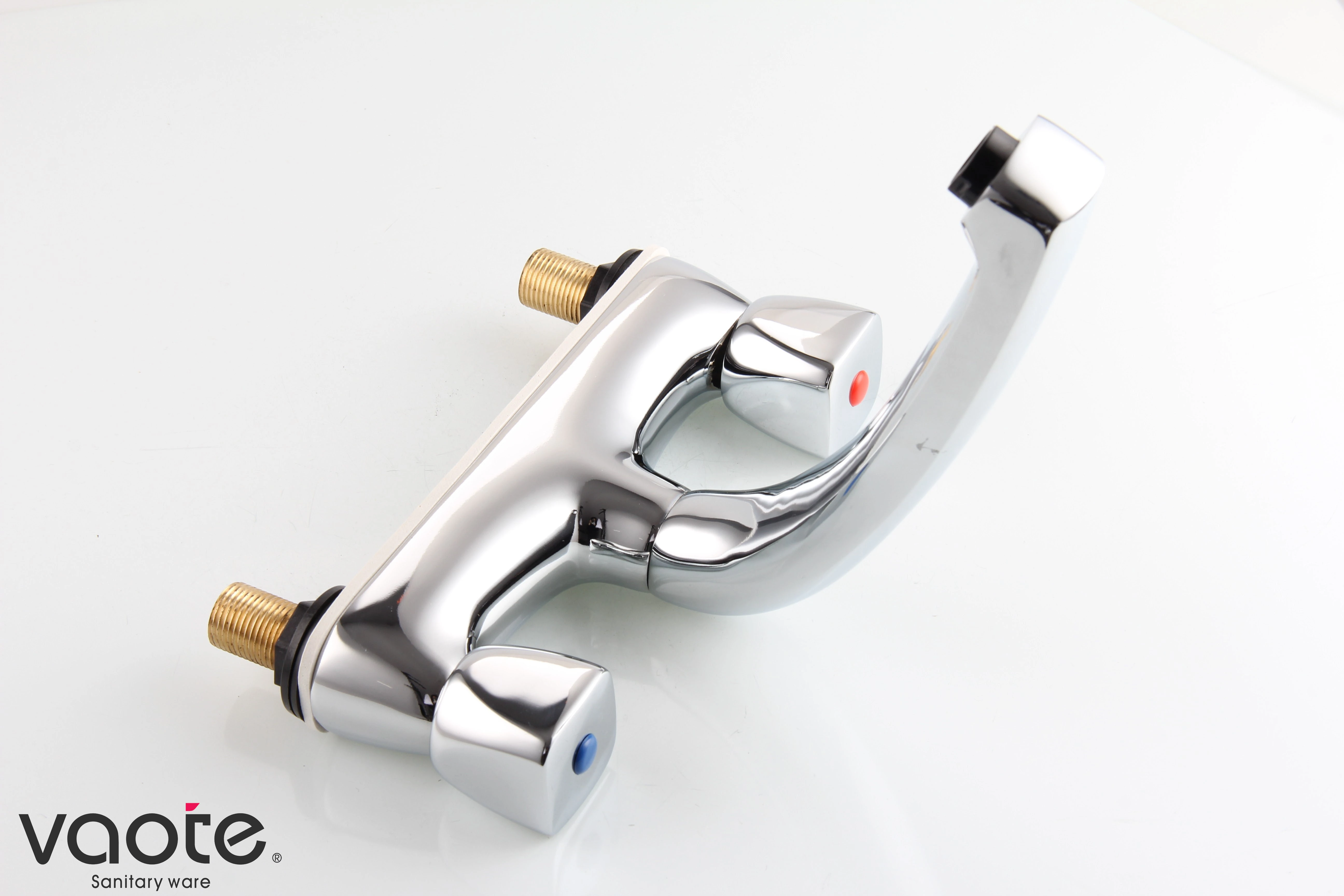 VT61906 sanitary ware deck mounted faucet high quality sink mixer description