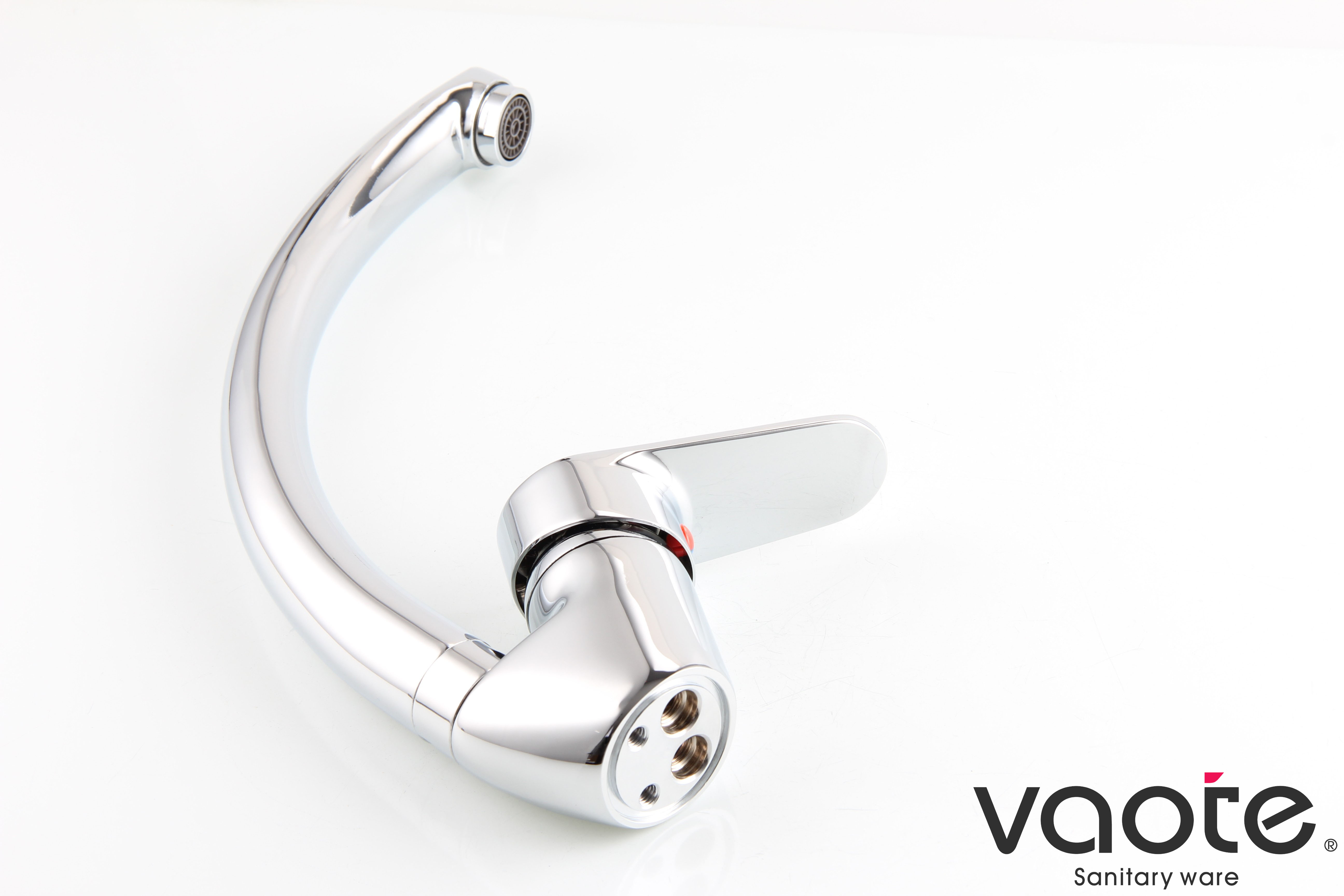 VT14106 brass material high quality sanitary ware single lever deck mounted sink mixer faucet Vaote description
