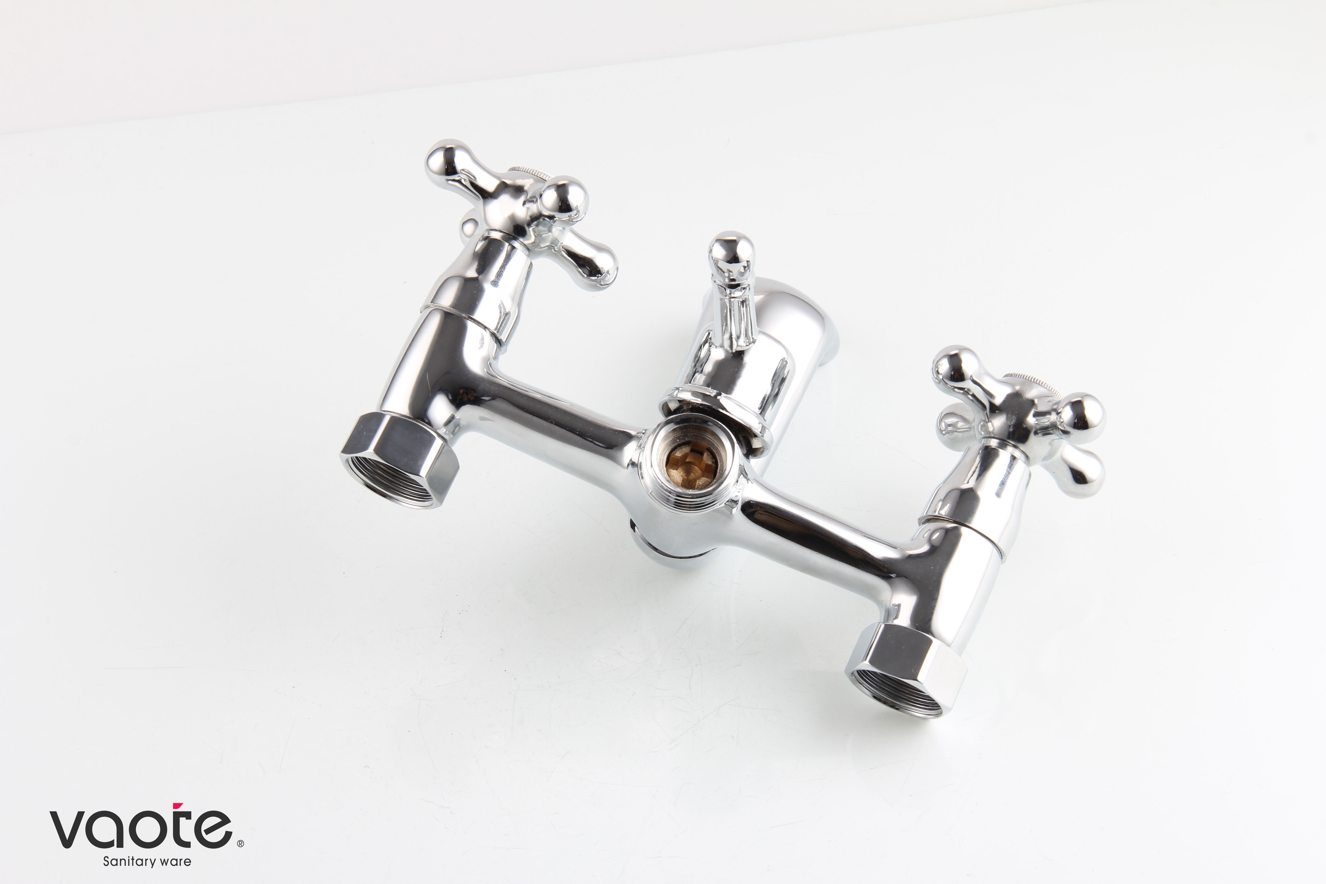double handle bath mixer faucet