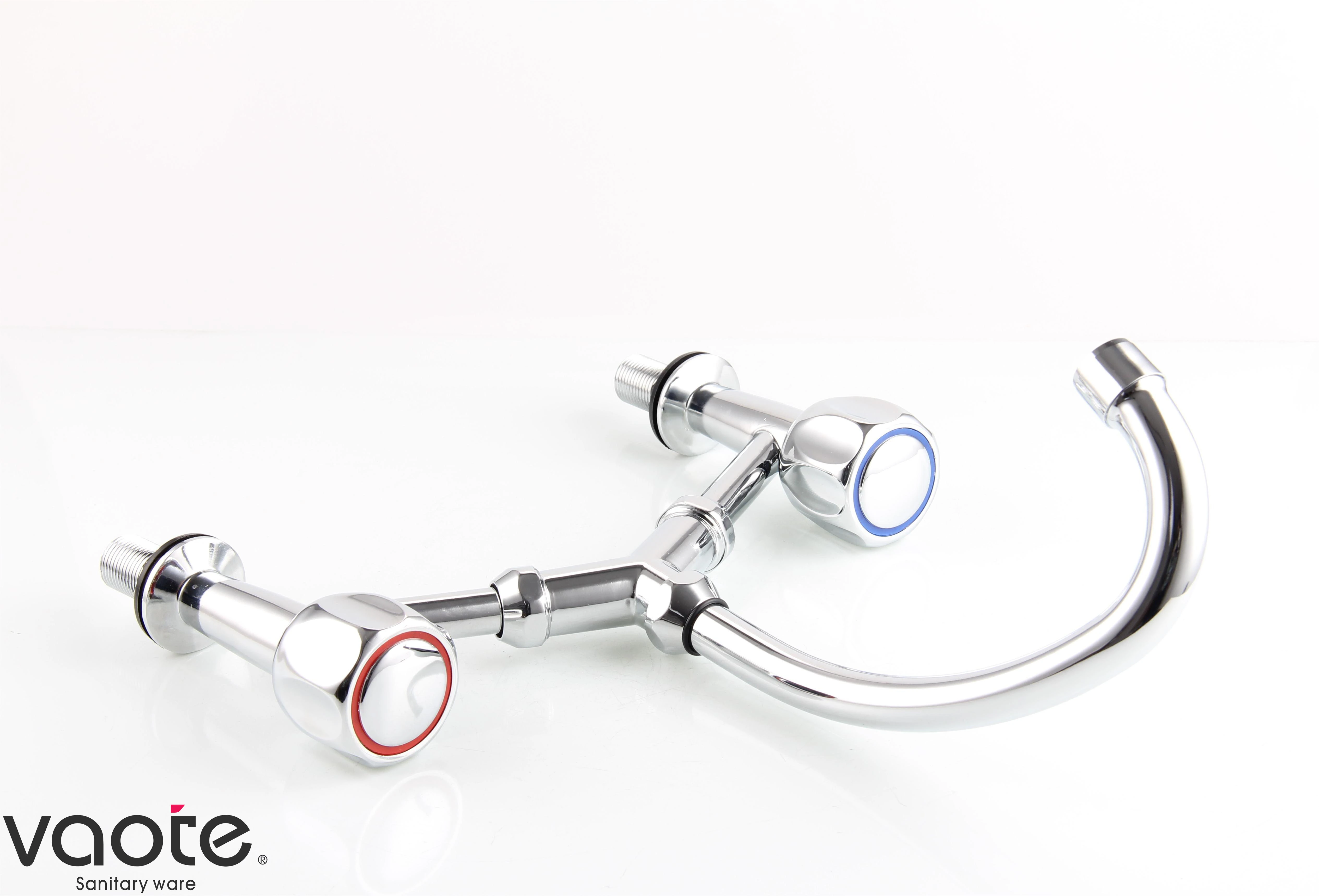 high quality double handle deck mounted sink mixer